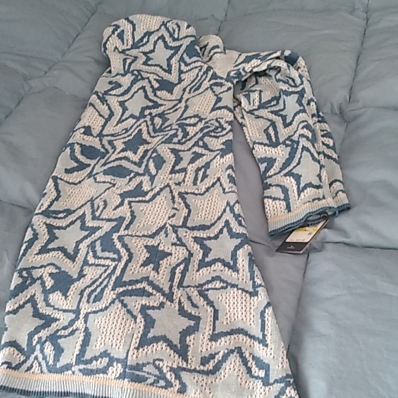 Tommy Hilfiger Sweater - Picture 6 of 8